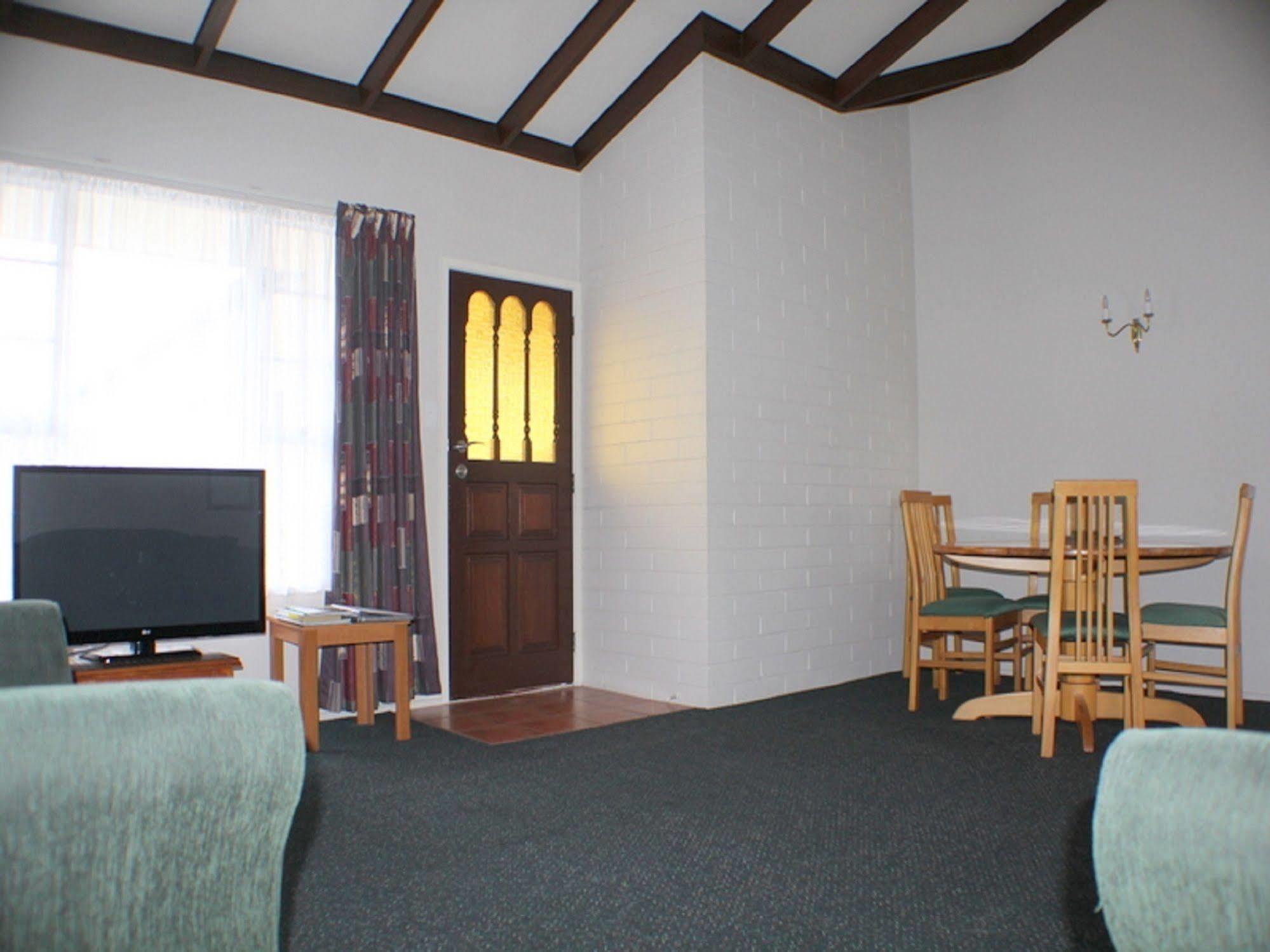 Colonial On Tay Motel Инверкаргил Екстериор снимка
